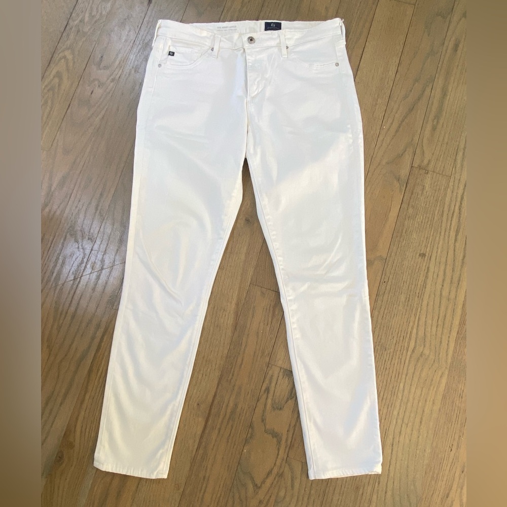 AG (Adriano Goldschmied) skinny white jeans. Size 30R from Anthropologie